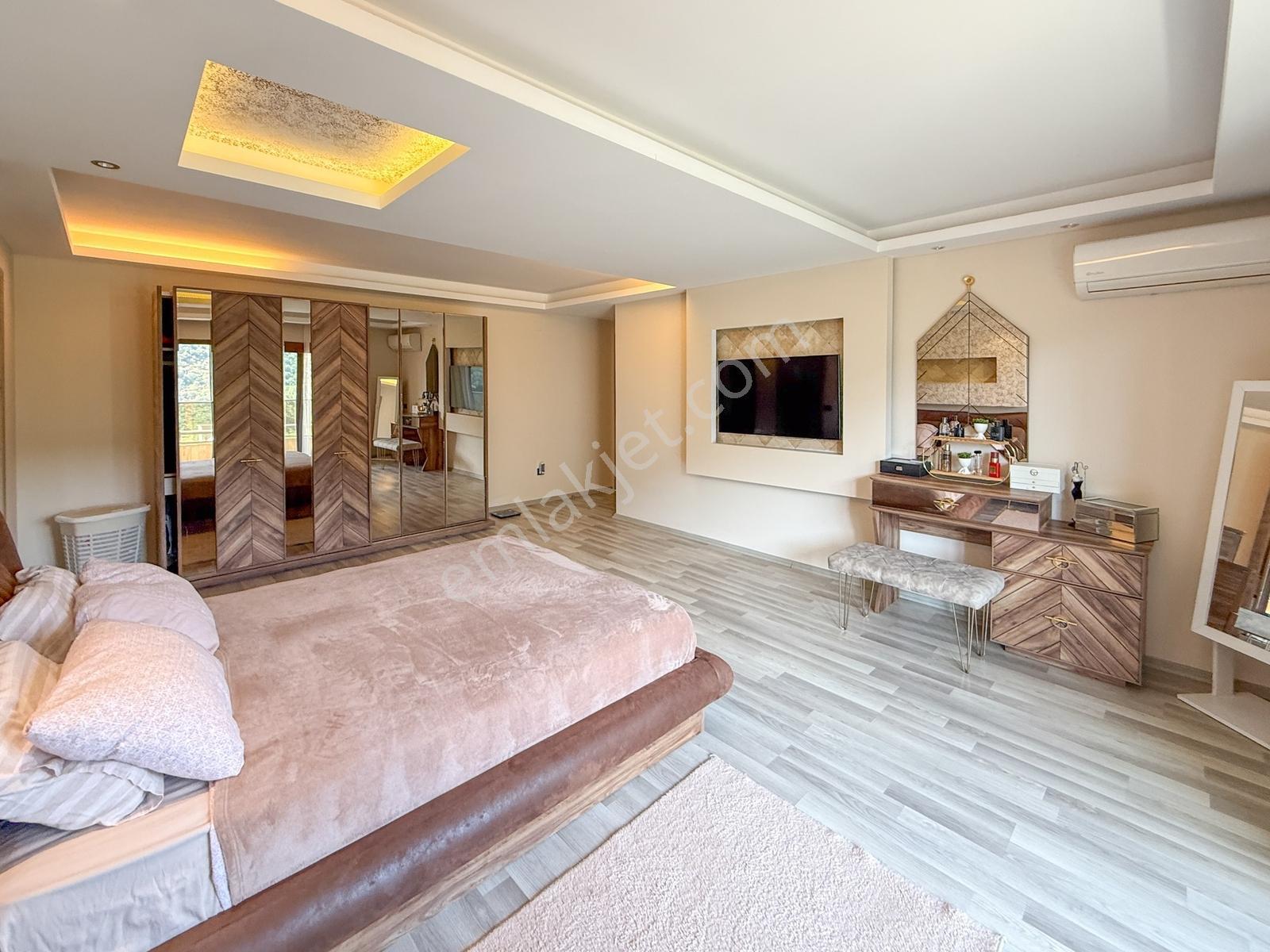 Ege Mahallesi Bahçe Katı 4+1 Trend Royal-1 300 M2 Daire — fotoğraf 29