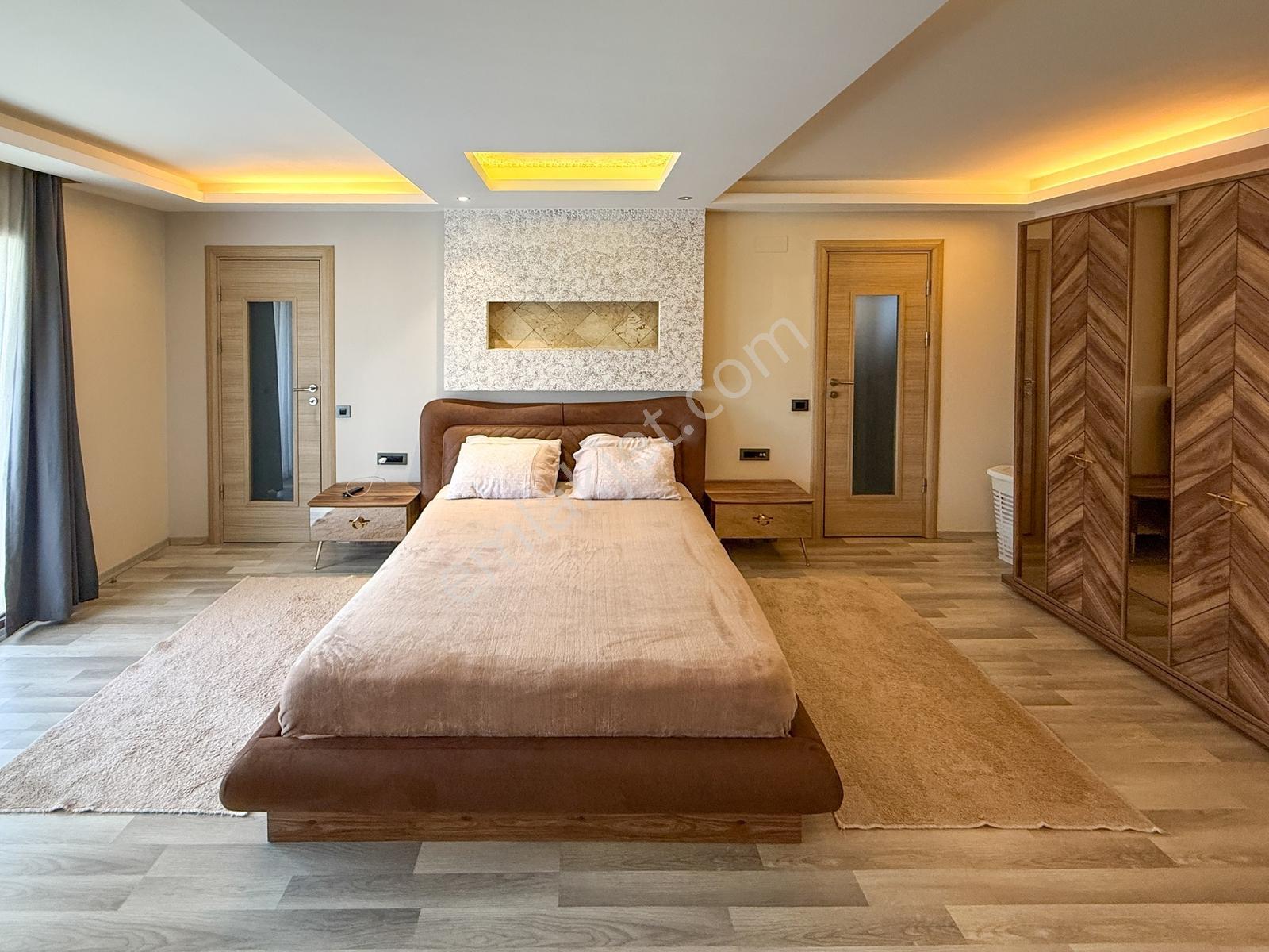 Ege Mahallesi Bahçe Katı 4+1 Trend Royal-1 300 M2 Daire — fotoğraf 30