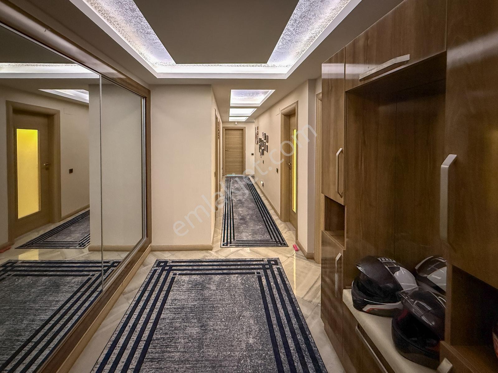 Ege Mahallesi Bahçe Katı 4+1 Trend Royal-1 300 M2 Daire — fotoğraf 32