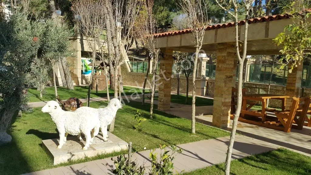 Ege Mahallesi Bahçe Katı 4+1 Trend Royal-1 300 M2 Daire — fotoğraf 39
