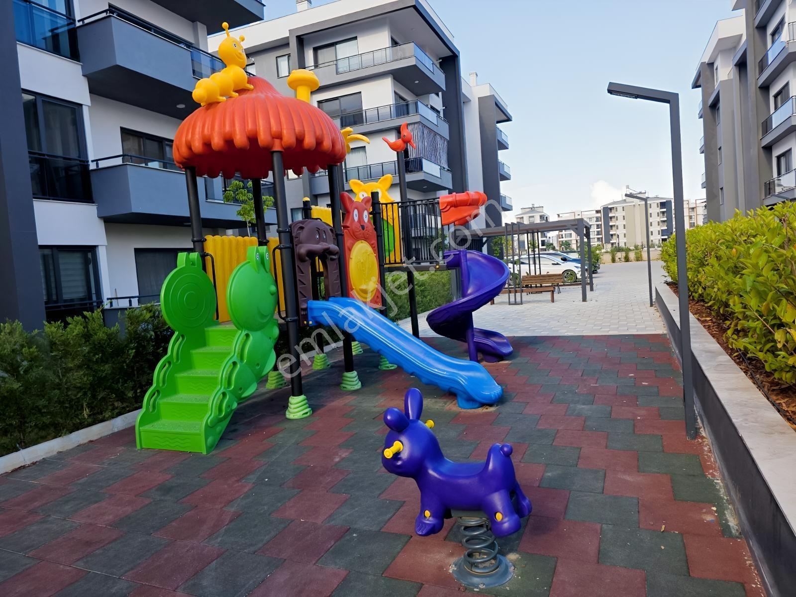 Yetişen Alır / 3+1 Ara Kat / Havuz Manzaralı / Doğalgazlı. — fotoğraf 12