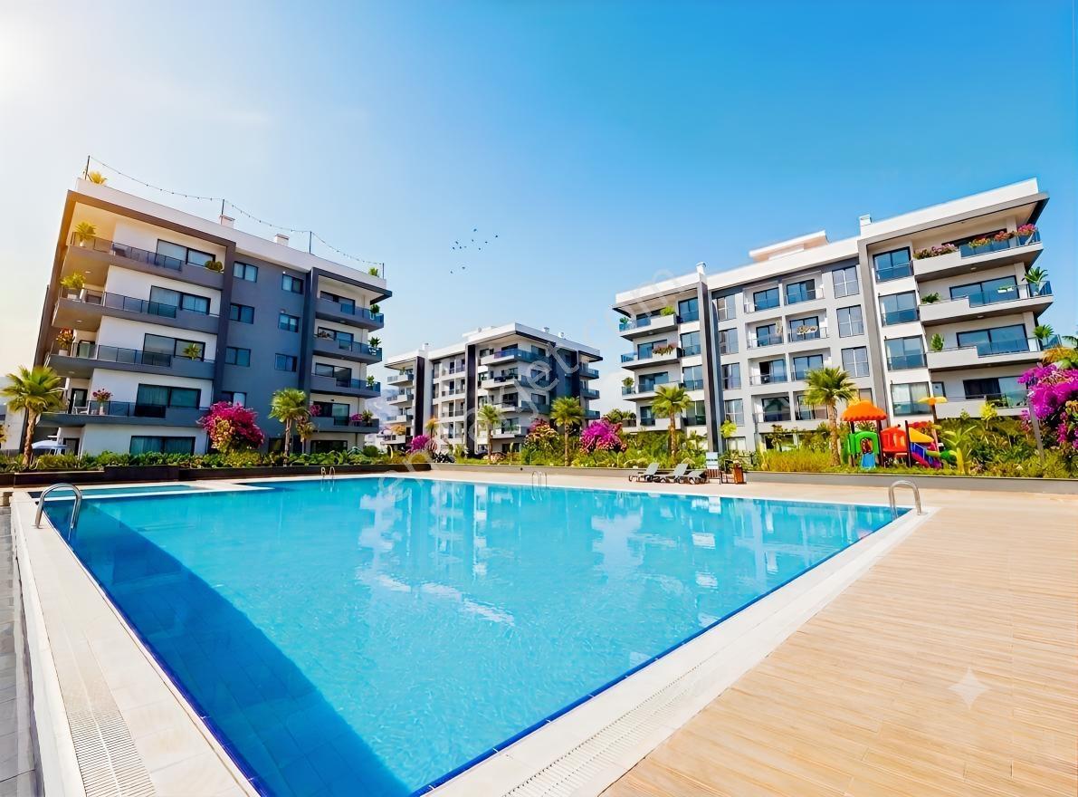 Yetişen Alır / 3+1 Ara Kat / Havuz Manzaralı / Doğalgazlı. — fotoğraf 14