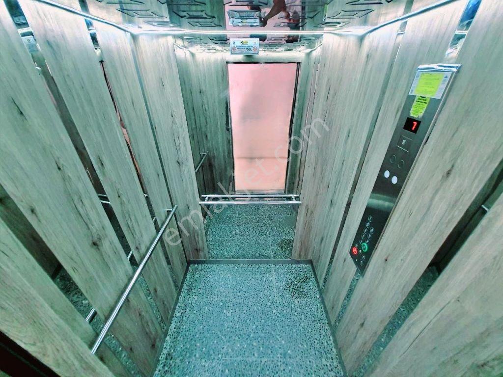 Uytundan Kadıköy Novada Avm Yanında Anayol Cepheli Konut İşyeri — fotoğraf 6