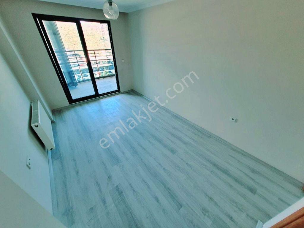 Uytundan Kadıköy Novada Avm Yanında Anayol Cepheli Konut İşyeri — fotoğraf 22