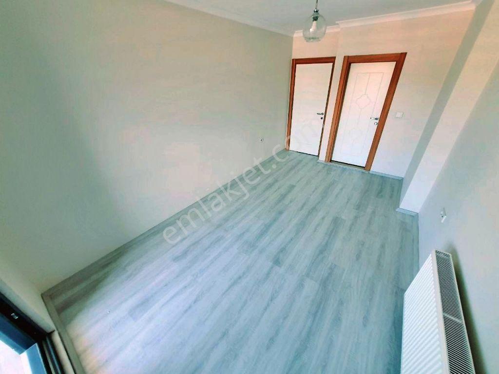 Uytundan Kadıköy Novada Avm Yanında Anayol Cepheli Konut İşyeri — fotoğraf 25