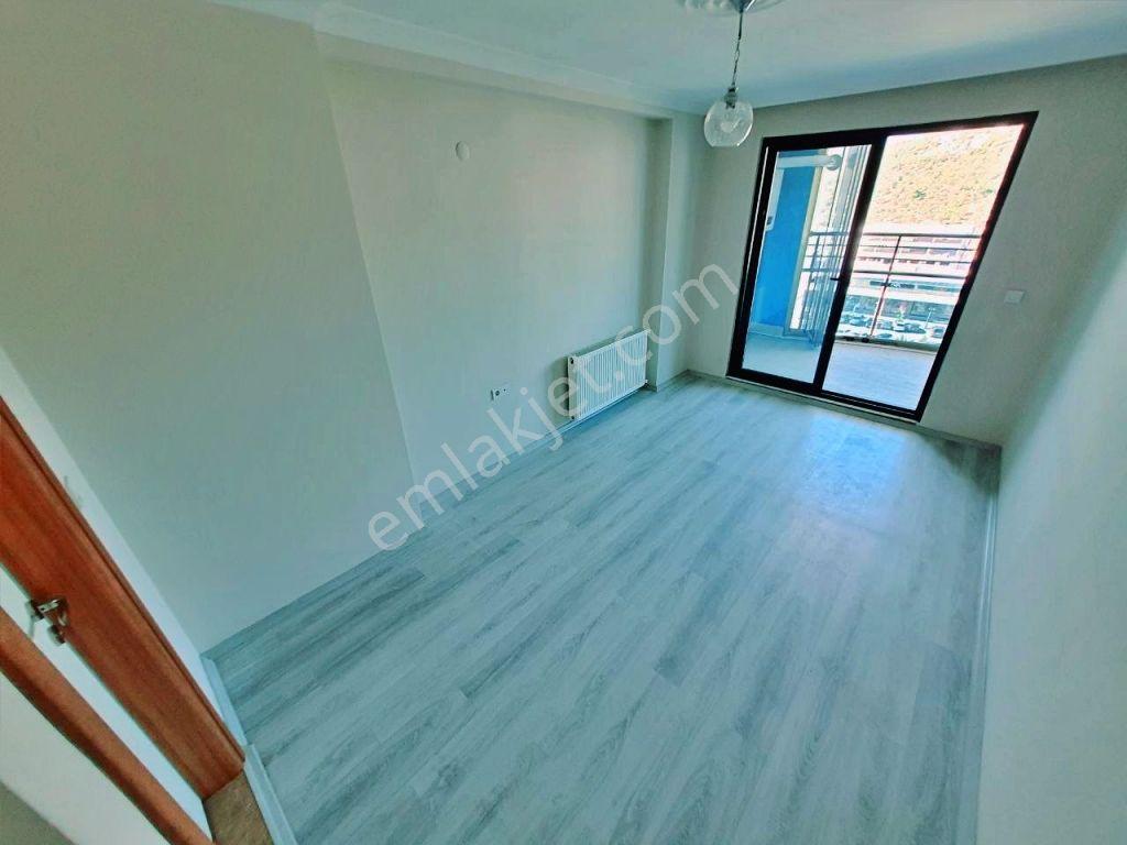 Uytundan Kadıköy Novada Avm Yanında Anayol Cepheli Konut İşyeri — fotoğraf 29