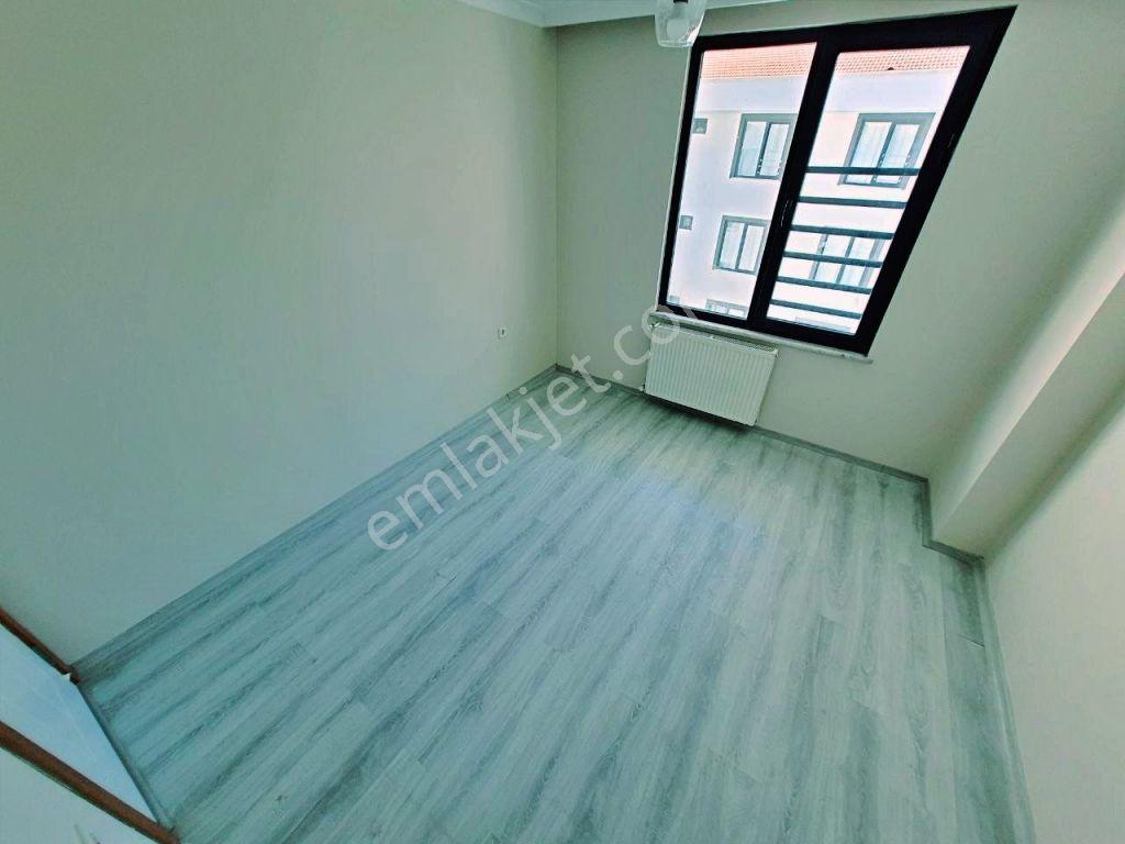 Uytundan Kadıköy Novada Avm Yanında Anayol Cepheli Konut İşyeri — fotoğraf 32