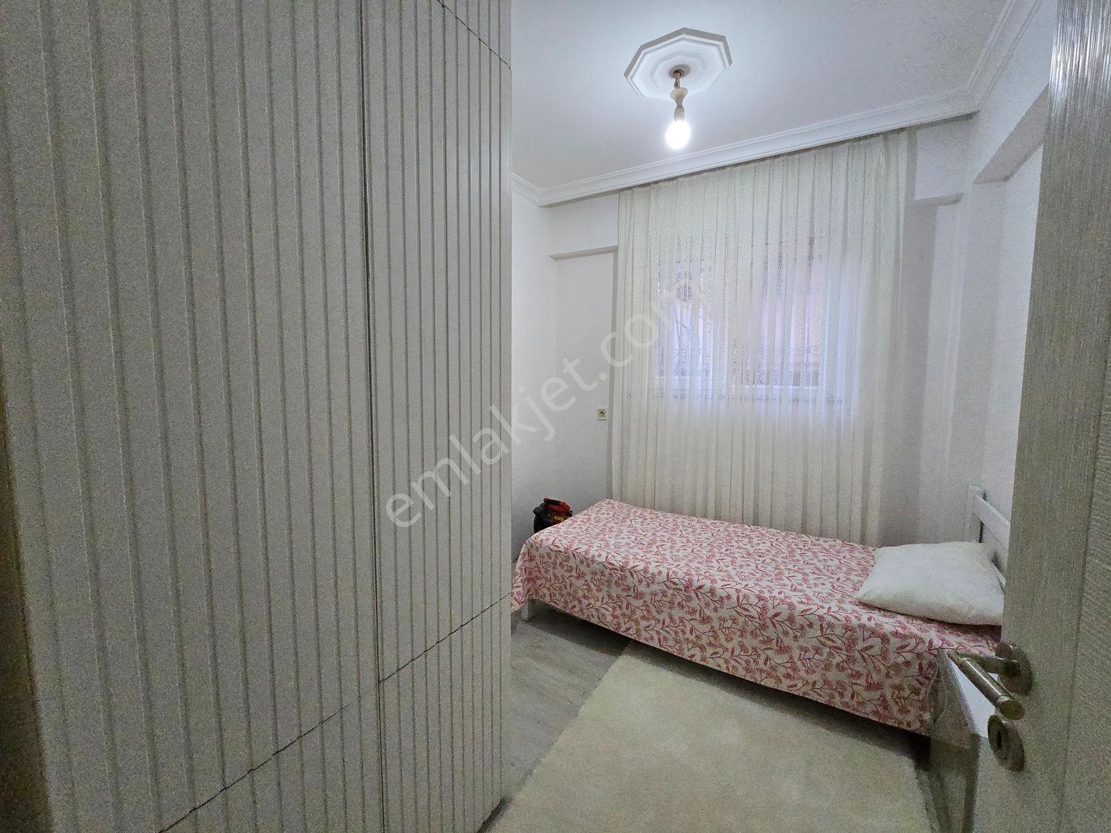 Tepe Üsütünde Masrafsız 2+1 Daire Çok Güzel Konumda — fotoğraf 18