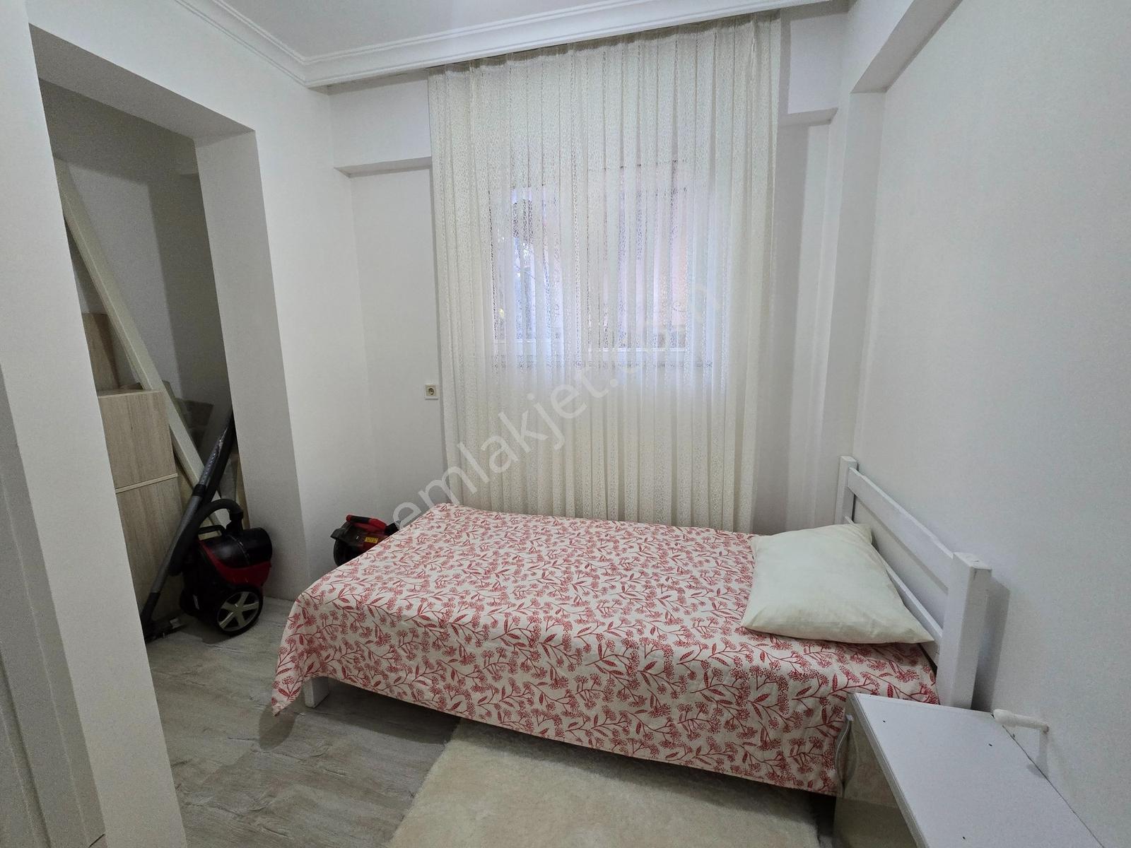 Tepe Üsütünde Masrafsız 2+1 Daire Çok Güzel Konumda — fotoğraf 19