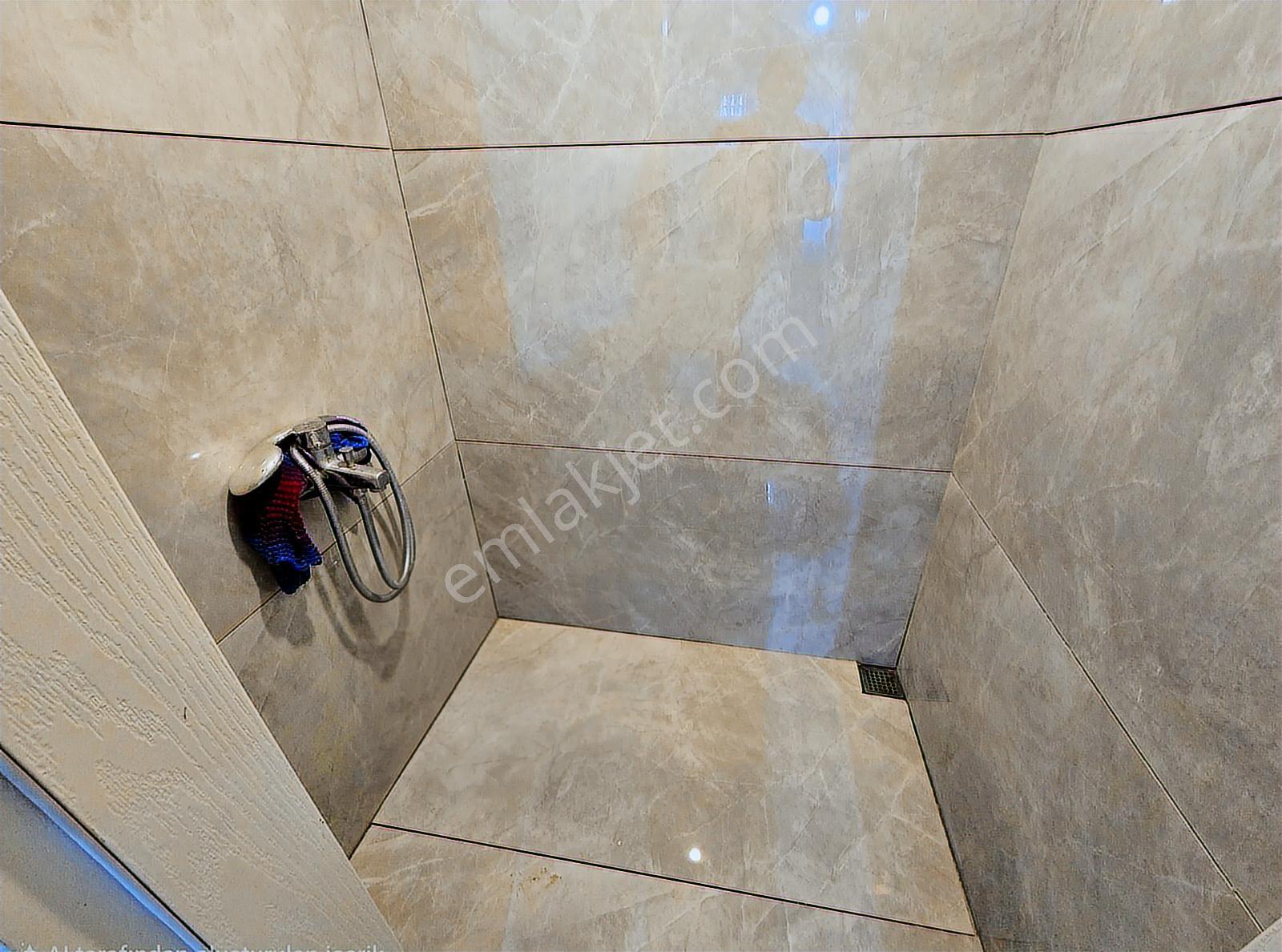 Tepe Üsütünde Masrafsız 2+1 Daire Çok Güzel Konumda — fotoğraf 28