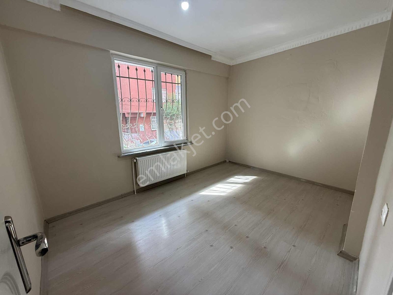 Köprü Emlaktan Gazi Mah. Satılık 2+1 Balkonlu Yüksek Giriş — fotoğraf 18