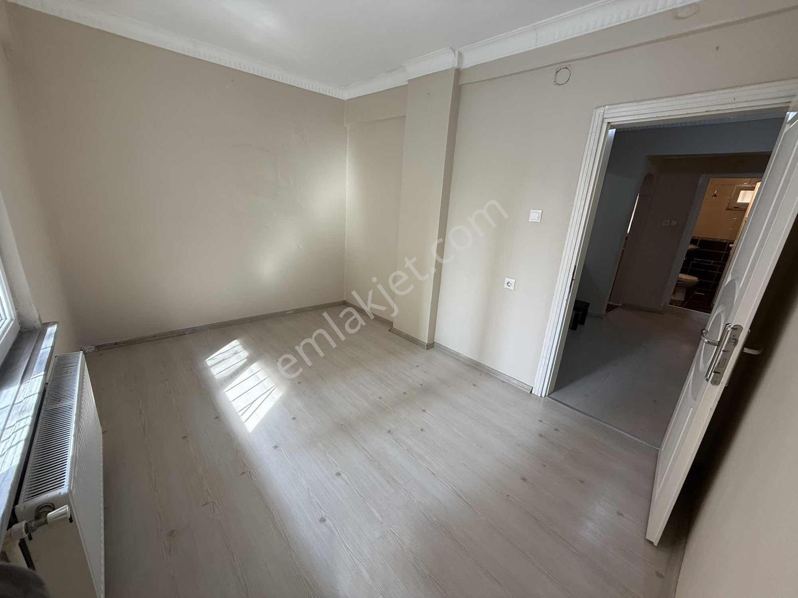 Köprü Emlaktan Gazi Mah. Satılık 2+1 Balkonlu Yüksek Giriş — fotoğraf 23