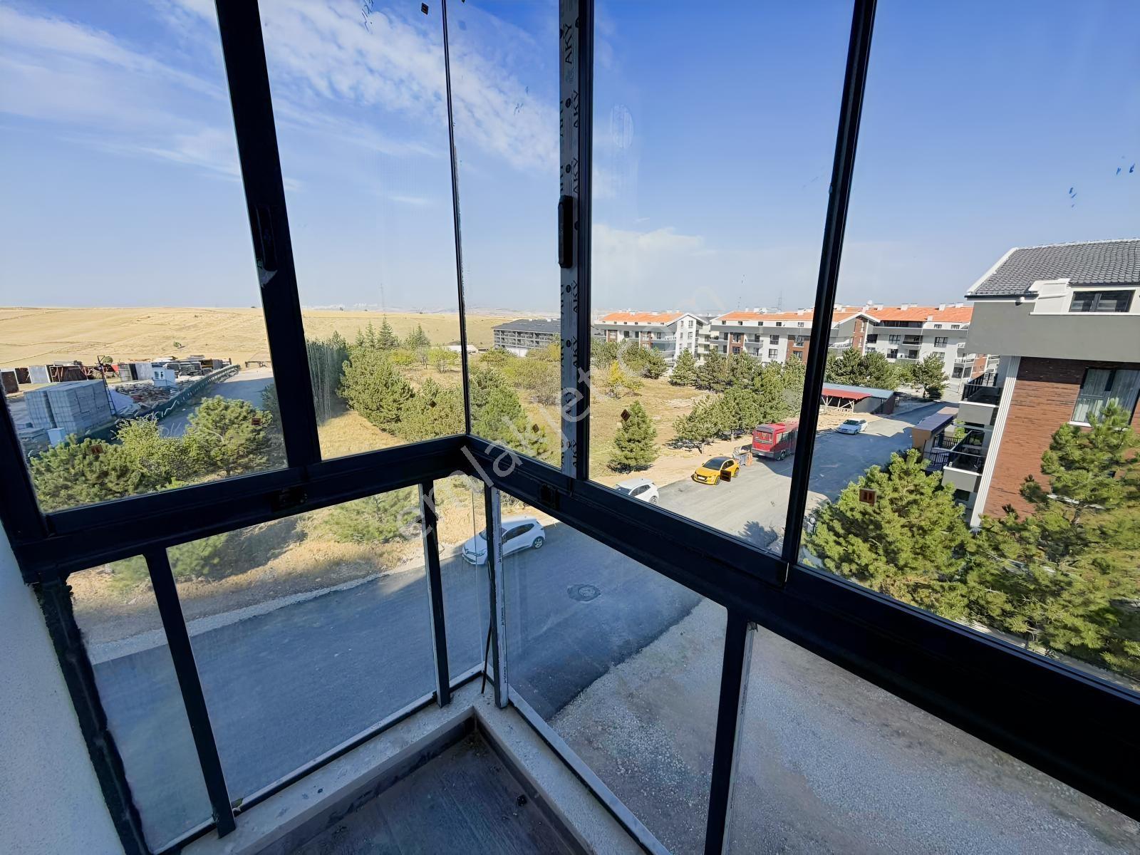 Alaçatı'dan/bağımsız Mutfaklı/iskanlı/jewel Avm Dibinde/teraslı — fotoğraf 9