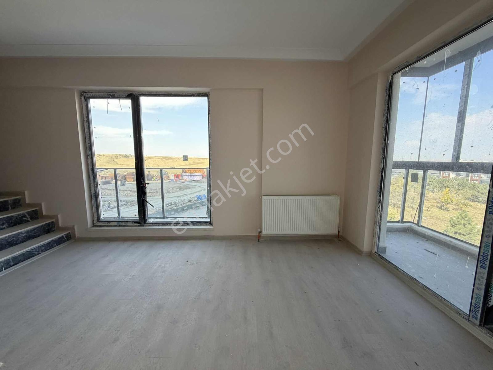 Alaçatı'dan/bağımsız Mutfaklı/iskanlı/jewel Avm Dibinde/teraslı — fotoğraf 11