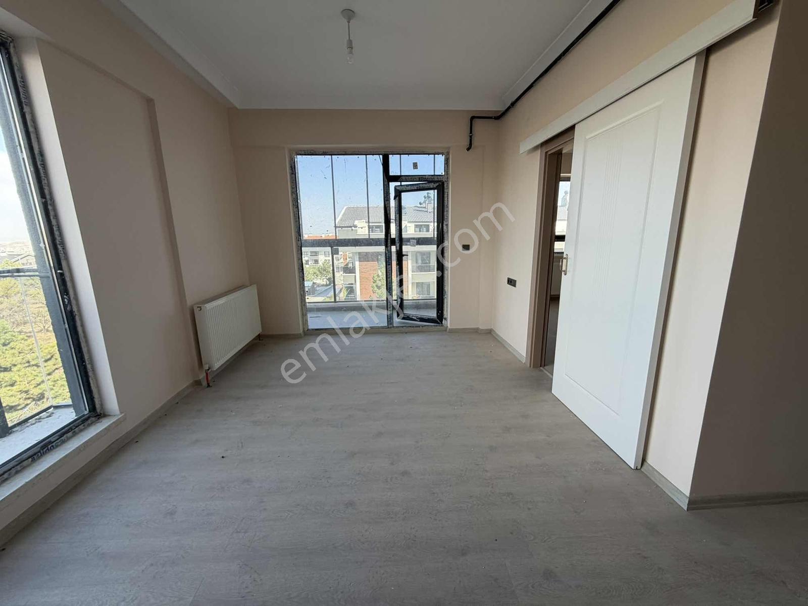 Alaçatı'dan/bağımsız Mutfaklı/iskanlı/jewel Avm Dibinde/teraslı — fotoğraf 16