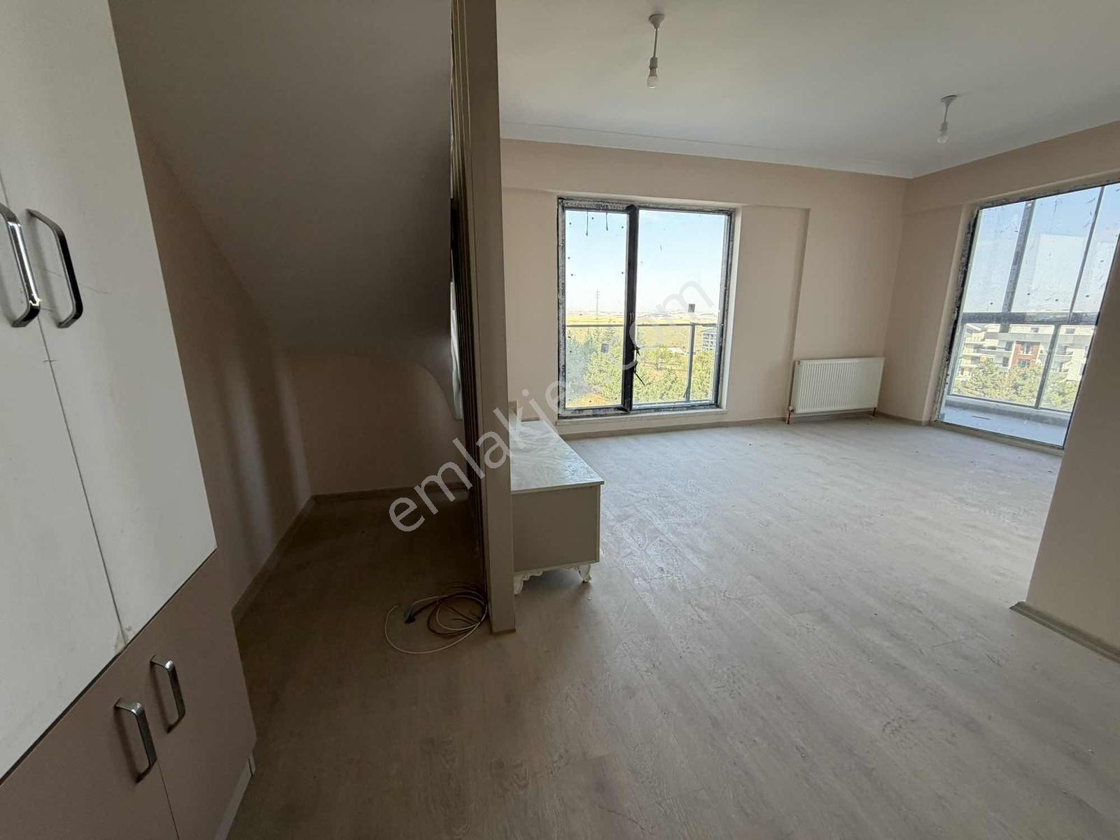 Alaçatı'dan/bağımsız Mutfaklı/iskanlı/jewel Avm Dibinde/teraslı — fotoğraf 19