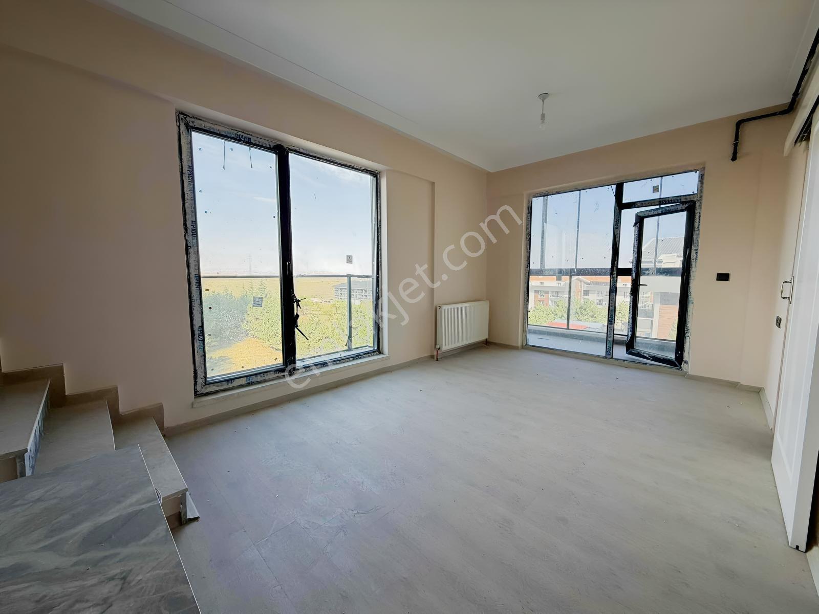 Alaçatı'dan/bağımsız Mutfaklı/iskanlı/jewel Avm Dibinde/teraslı — fotoğraf 20
