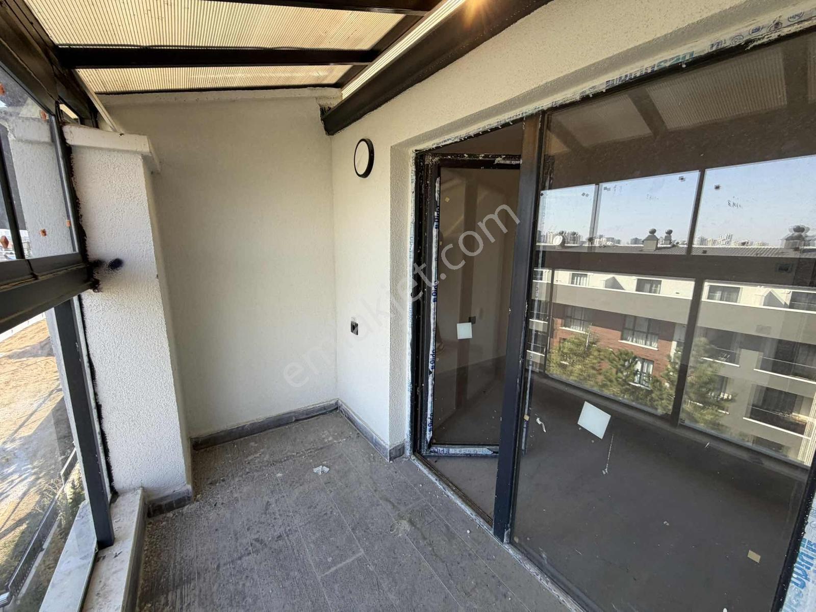 Alaçatı'dan/bağımsız Mutfaklı/iskanlı/jewel Avm Dibinde/teraslı — fotoğraf 22
