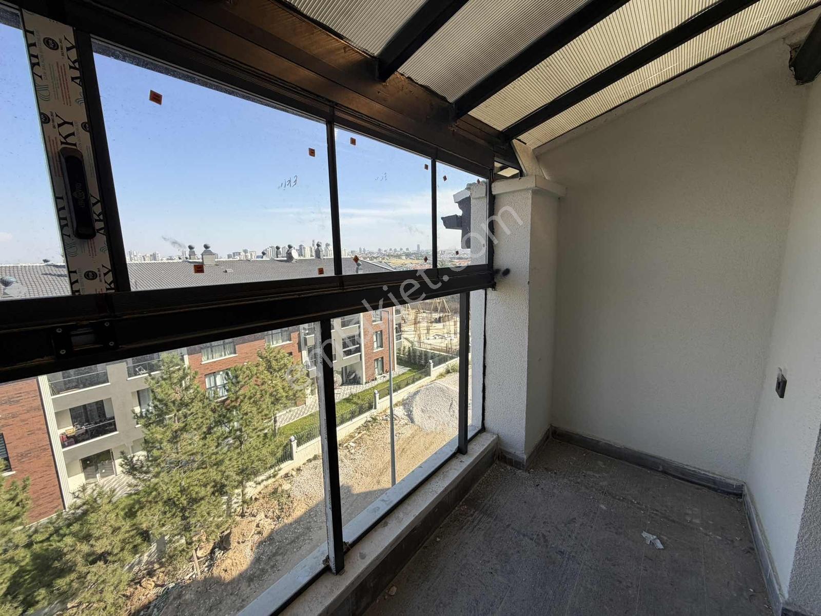 Alaçatı'dan/bağımsız Mutfaklı/iskanlı/jewel Avm Dibinde/teraslı — fotoğraf 23