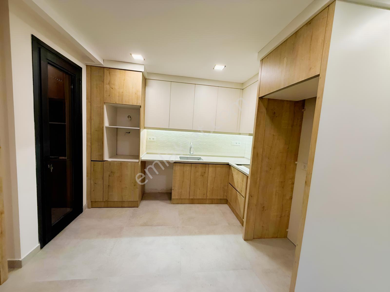 Kuşadası Davutlar Deniz Manzaralı 4+1 Villa — fotoğraf 12