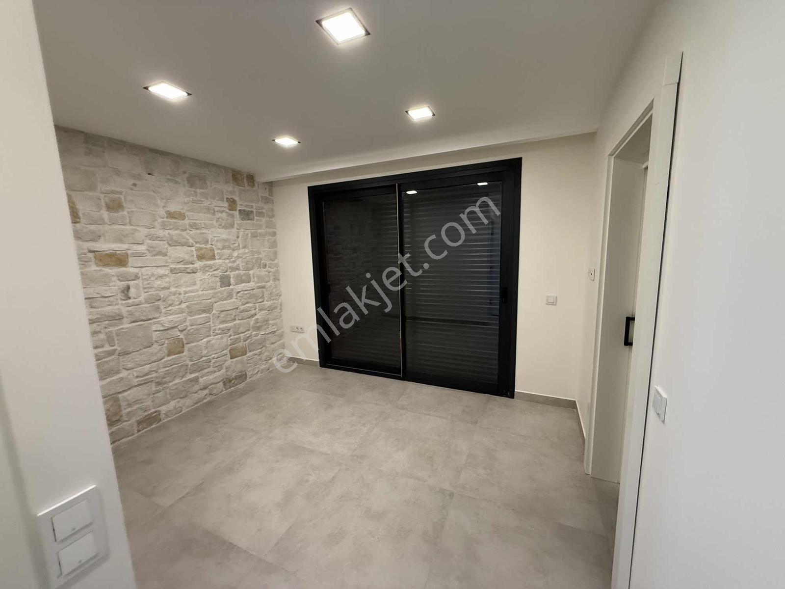Kuşadası Davutlar Deniz Manzaralı 4+1 Villa — fotoğraf 17