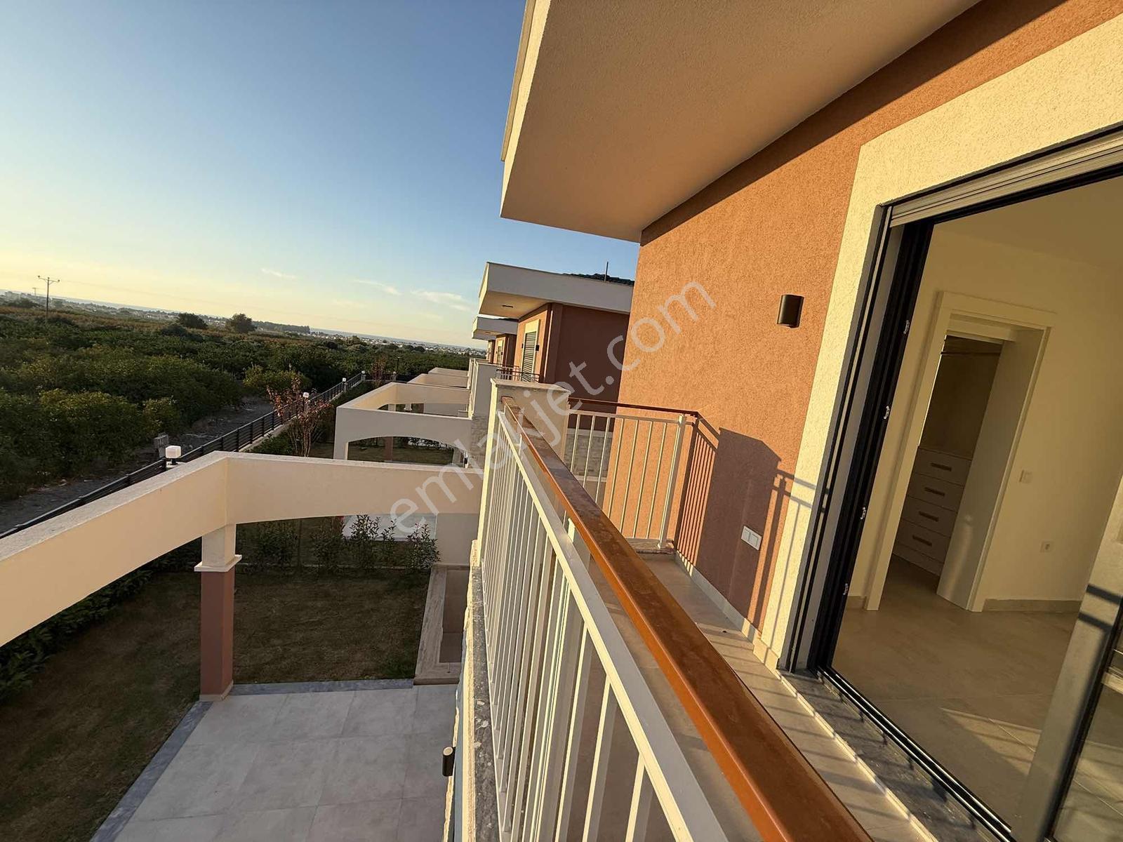 Kuşadası Davutlar Deniz Manzaralı 4+1 Villa — fotoğraf 19