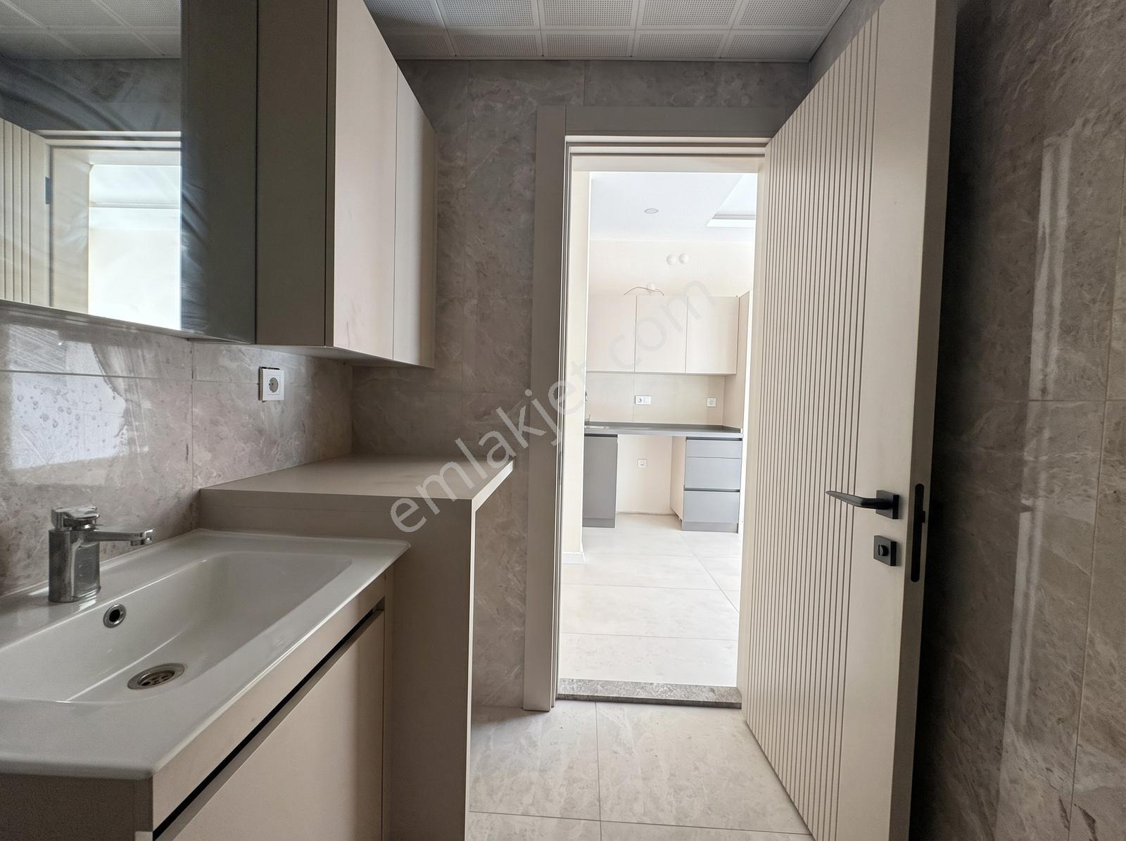 Turyap'tan Lüks Site Havuz Cephe Ruhsatl Sıfır Satılık 1+1 Daire — fotoğraf 13