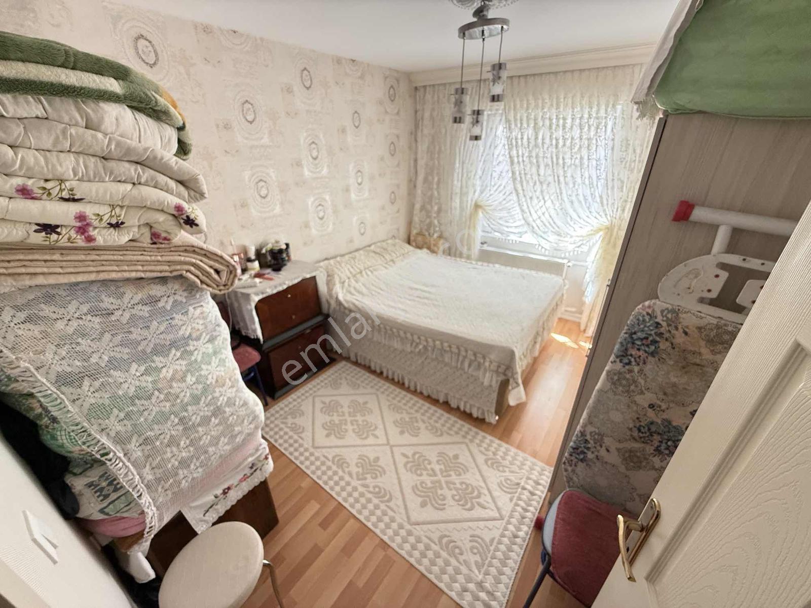 Bademlik Yolu Caddesinde 3+1 Asansörlü 120 Metrekare Satılık — fotoğraf 9