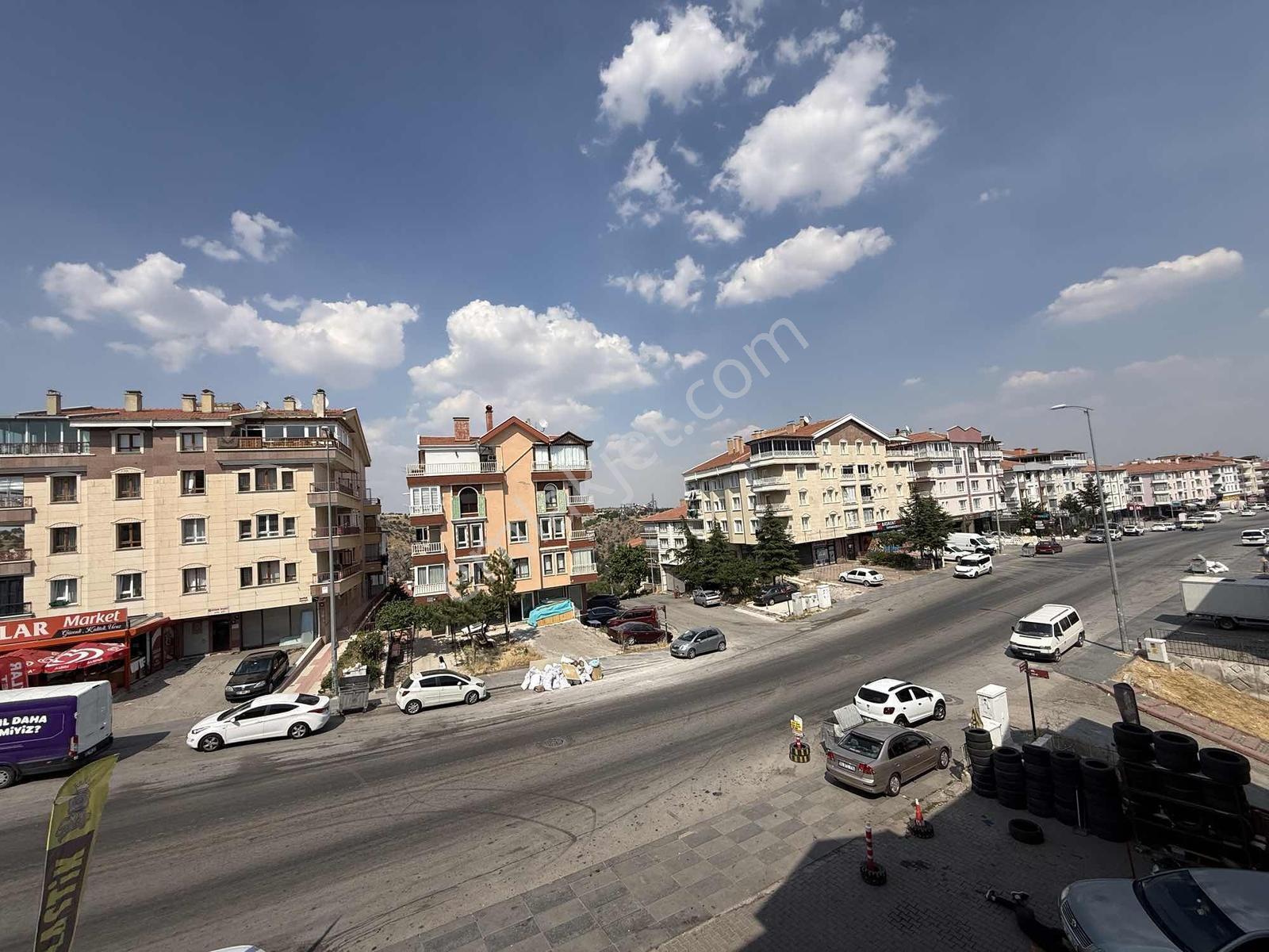 Bademlik Yolu Caddesinde 3+1 Asansörlü 120 Metrekare Satılık — fotoğraf 11