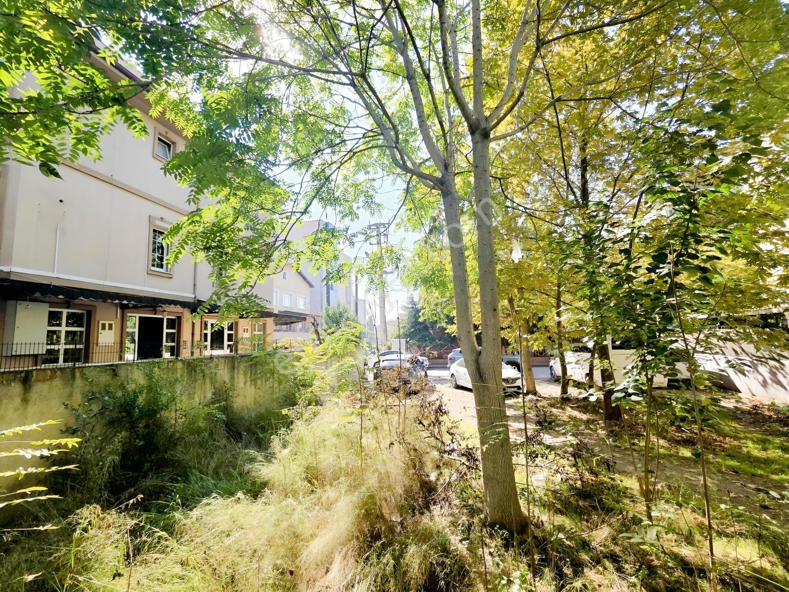 İzmit Körfez Mah. R.karacan Bulvarı 300 M² Satılık Ticari Arsa — fotoğraf 3