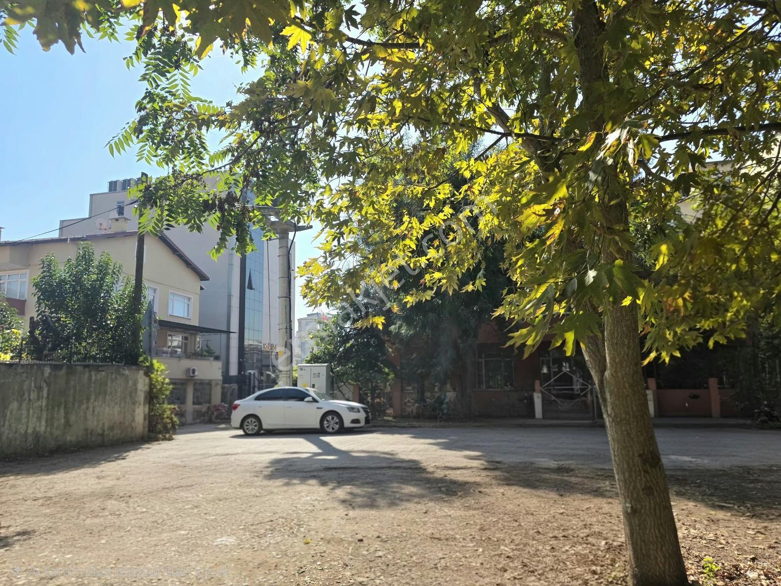 İzmit Körfez Mah. R.karacan Bulvarı 300 M² Satılık Ticari Arsa — fotoğraf 13