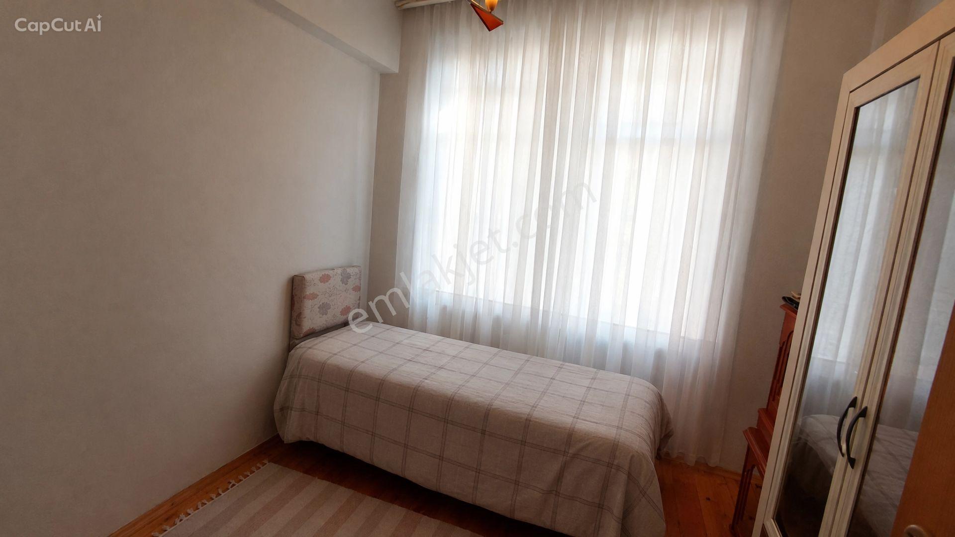 Alanya Oba’da Denize 550 M Mesafede 2+1 Satılık Daire — fotoğraf 11