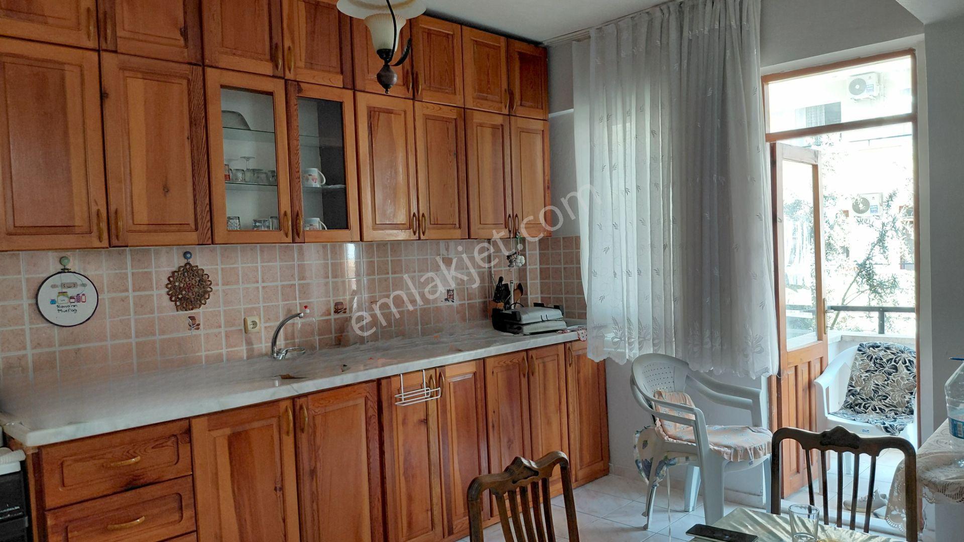 Alanya Oba’da Denize 550 M Mesafede 2+1 Satılık Daire — fotoğraf 12
