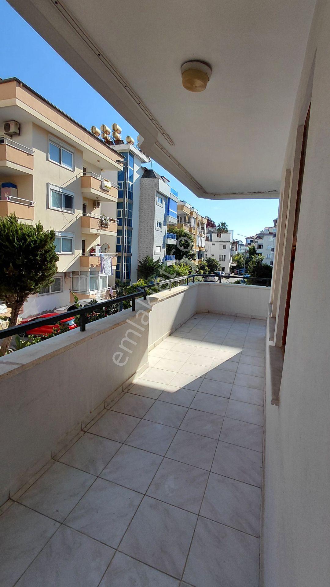 Alanya Oba’da Denize 550 M Mesafede 2+1 Satılık Daire — fotoğraf 18
