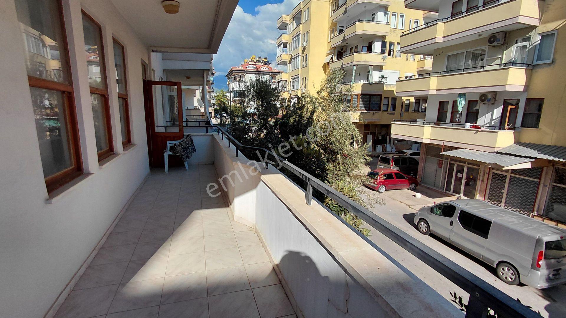 Alanya Oba’da Denize 550 M Mesafede 2+1 Satılık Daire — fotoğraf 19