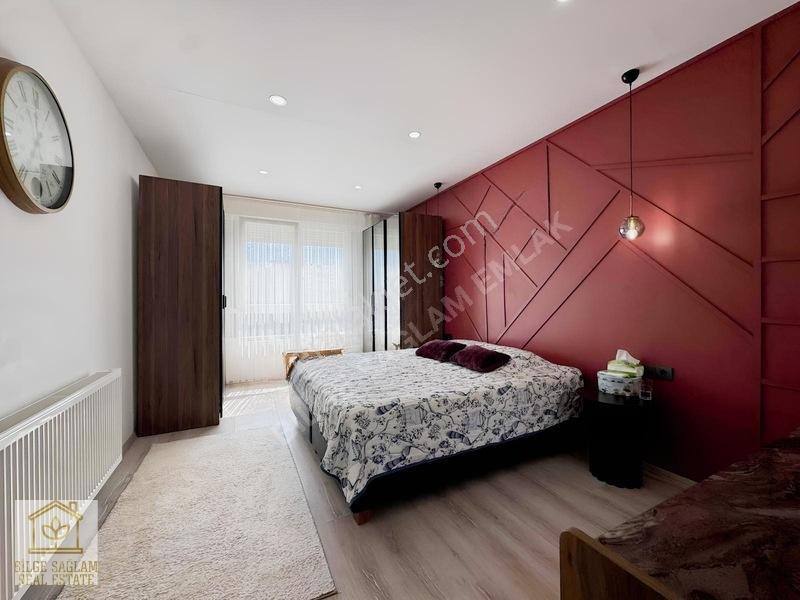 Hurma Mah. Vatandaşlığa Uygun İçi Tamamen Yenilenmiş Modern 4+1 — fotoğraf 21