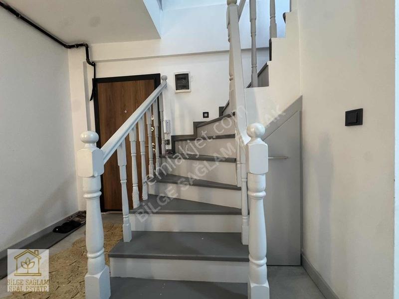 Hurma Mah. Vatandaşlığa Uygun İçi Tamamen Yenilenmiş Modern 4+1 — fotoğraf 26