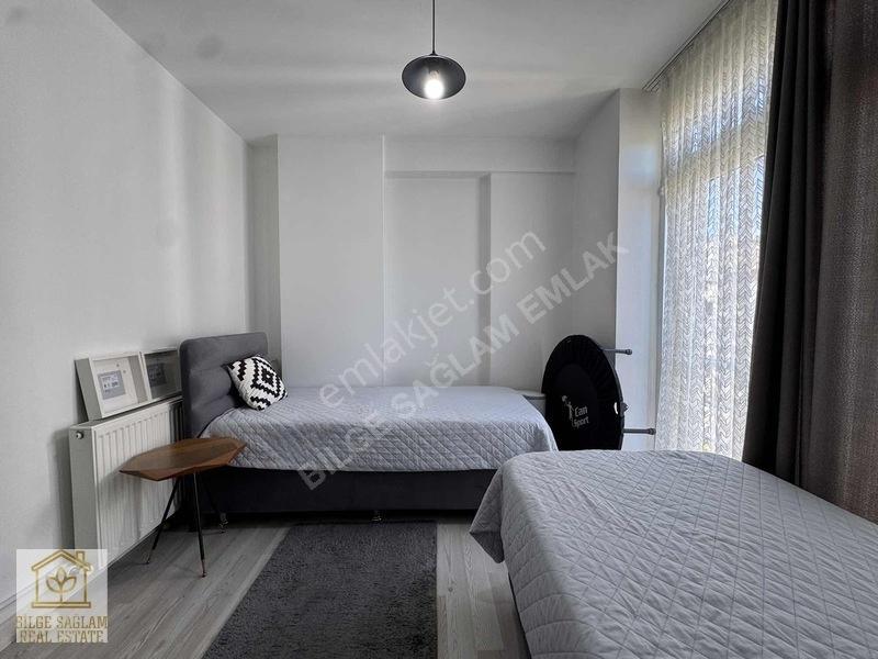Hurma Mah. Vatandaşlığa Uygun İçi Tamamen Yenilenmiş Modern 4+1 — fotoğraf 27
