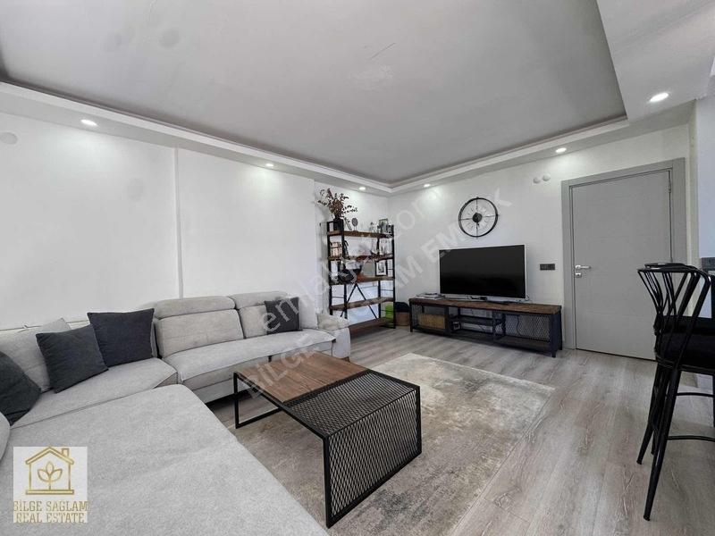 Hurma Mah. Vatandaşlığa Uygun İçi Tamamen Yenilenmiş Modern 4+1 — fotoğraf 33