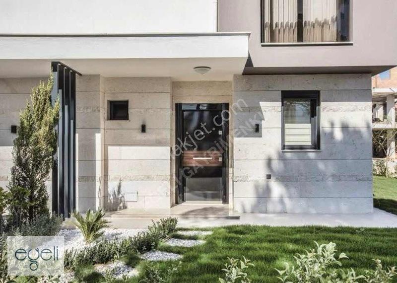 Davutlar Sahilin De Denize 600 Mt 4+1 Trıblex Villa — fotoğraf 21