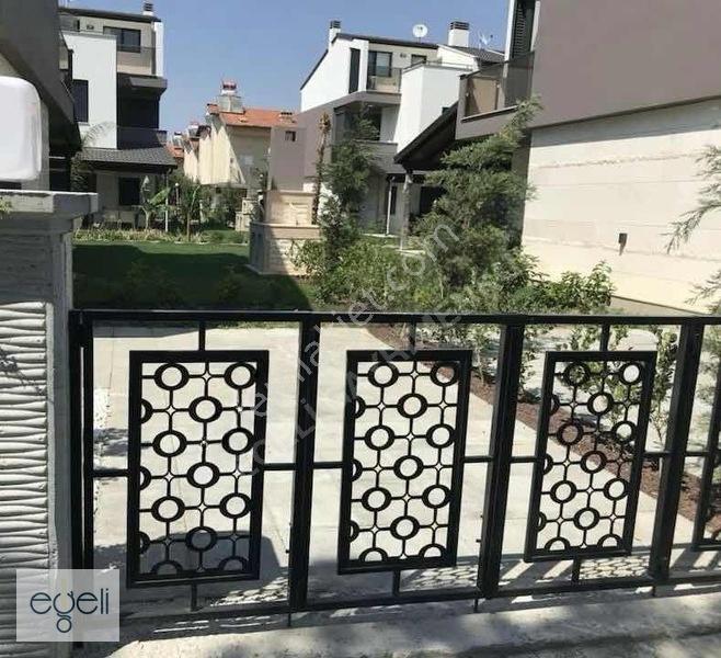 Davutlar Sahilin De Denize 600 Mt 4+1 Trıblex Villa — fotoğraf 24