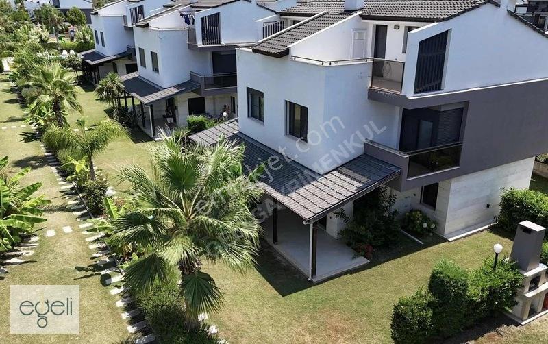 Davutlar Sahilin De Denize 600 Mt 4+1 Trıblex Villa — fotoğraf 30