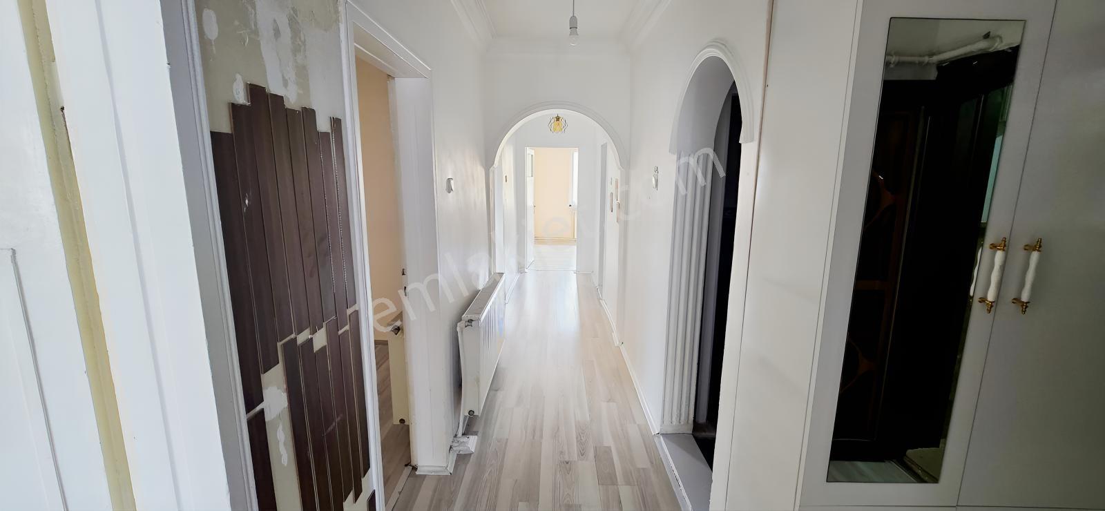Msyapı Emlaktan Merkezde Satılık 3+1 Daire — fotoğraf 5