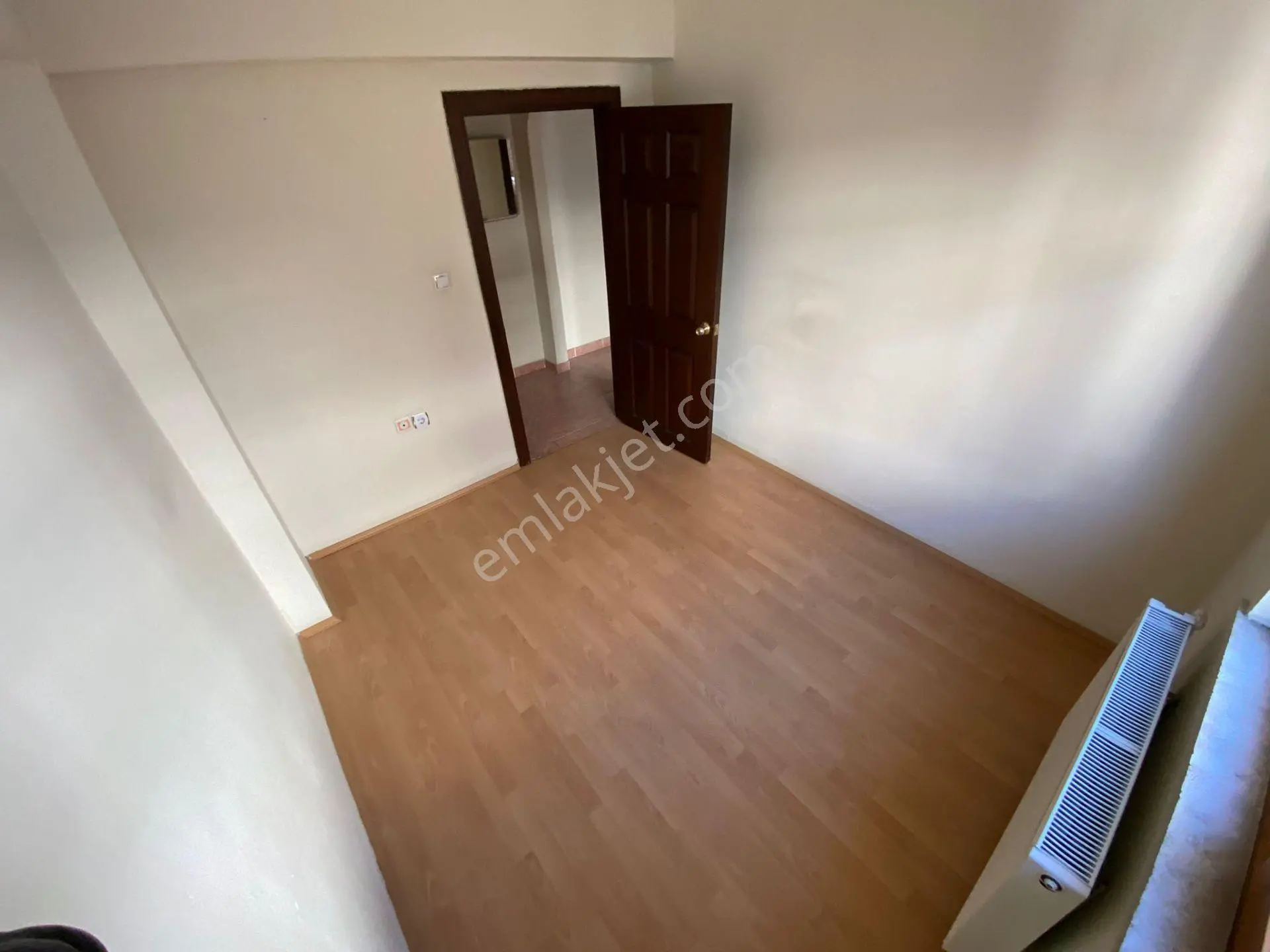 M.ç Emlak.tan Plevne Mah 3+1 Deprem Projeli 2 Ara Katta Ön Cephe Salon Bağımsız Satklı Daire — fotoğraf 19
