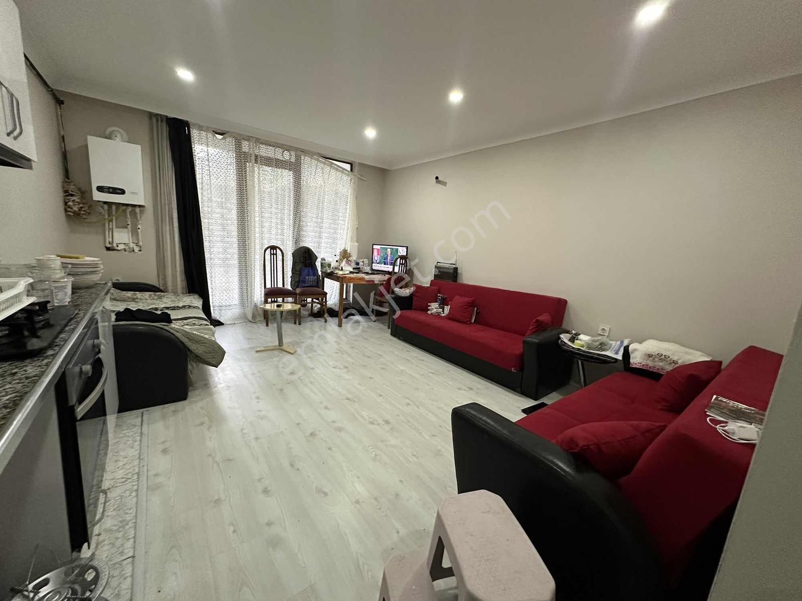 Çınarcık Teşvikiyede Denize 100 Metre Havuzlu Sitede Yeni Daire