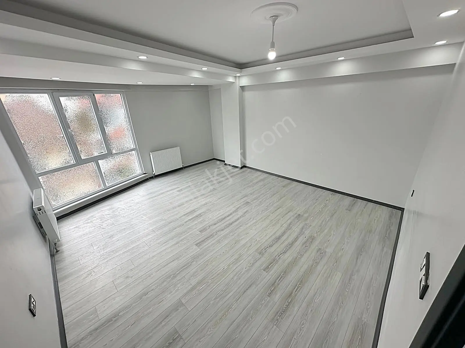 Az-er Yapıdan Satılık Veya Kiralık 2+1 Fırsat Daire !!!! — fotoğraf 2
