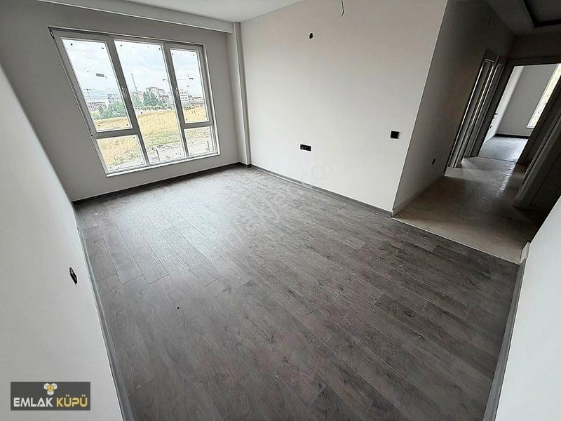 Emlak Küpü'nden Atayurt Mah Ara Katta Geniş Sıfır 2+1 Daireler — fotoğraf 12