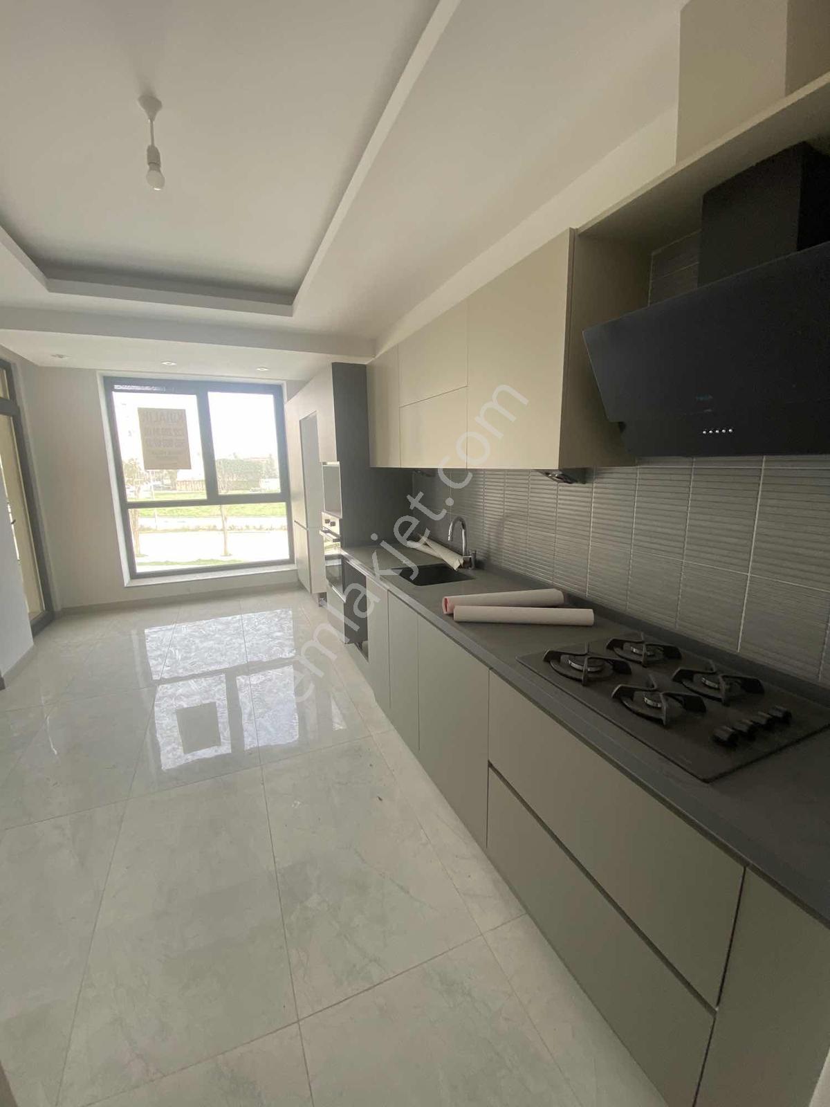 Batıkent Merkez Satılık 3+1 Lüx Daire — fotoğraf 16