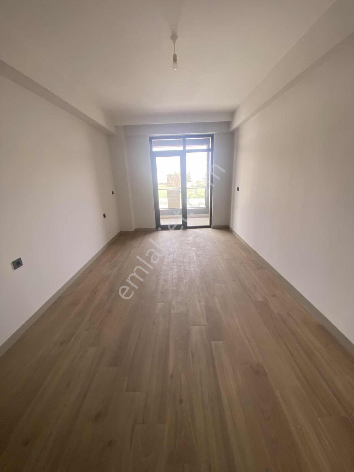 Batıkent Merkez Satılık 3+1 Lüx Daire — fotoğraf 21