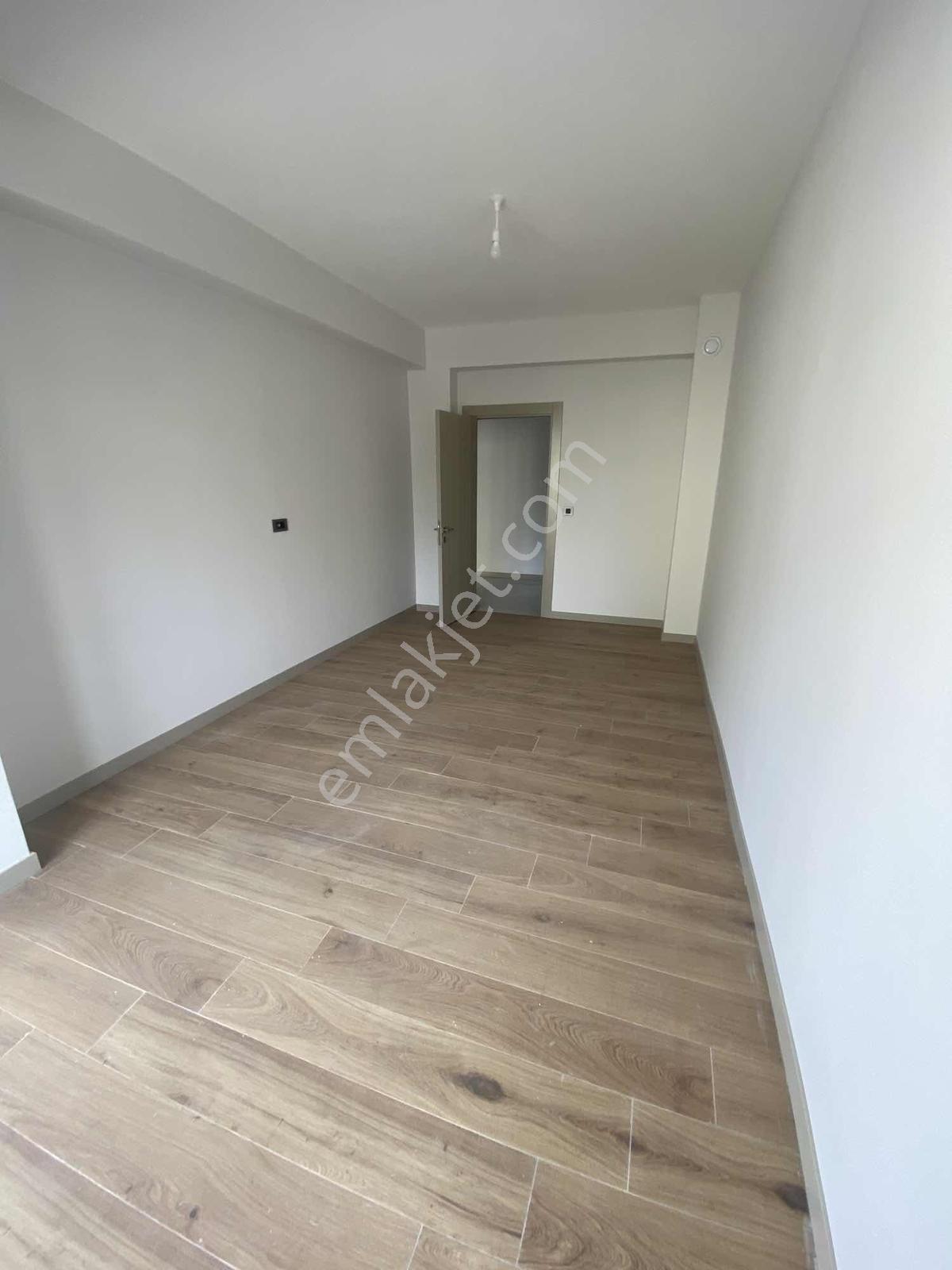 Batıkent Merkez Satılık 3+1 Lüx Daire — fotoğraf 28